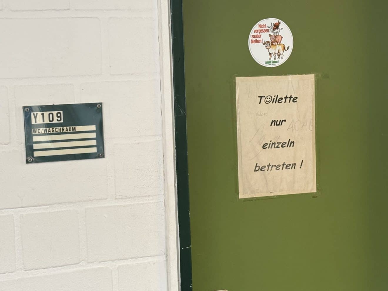 Gott sagt: Kehrt um, verlasst die alten Wege! Ändert euer Leben...
