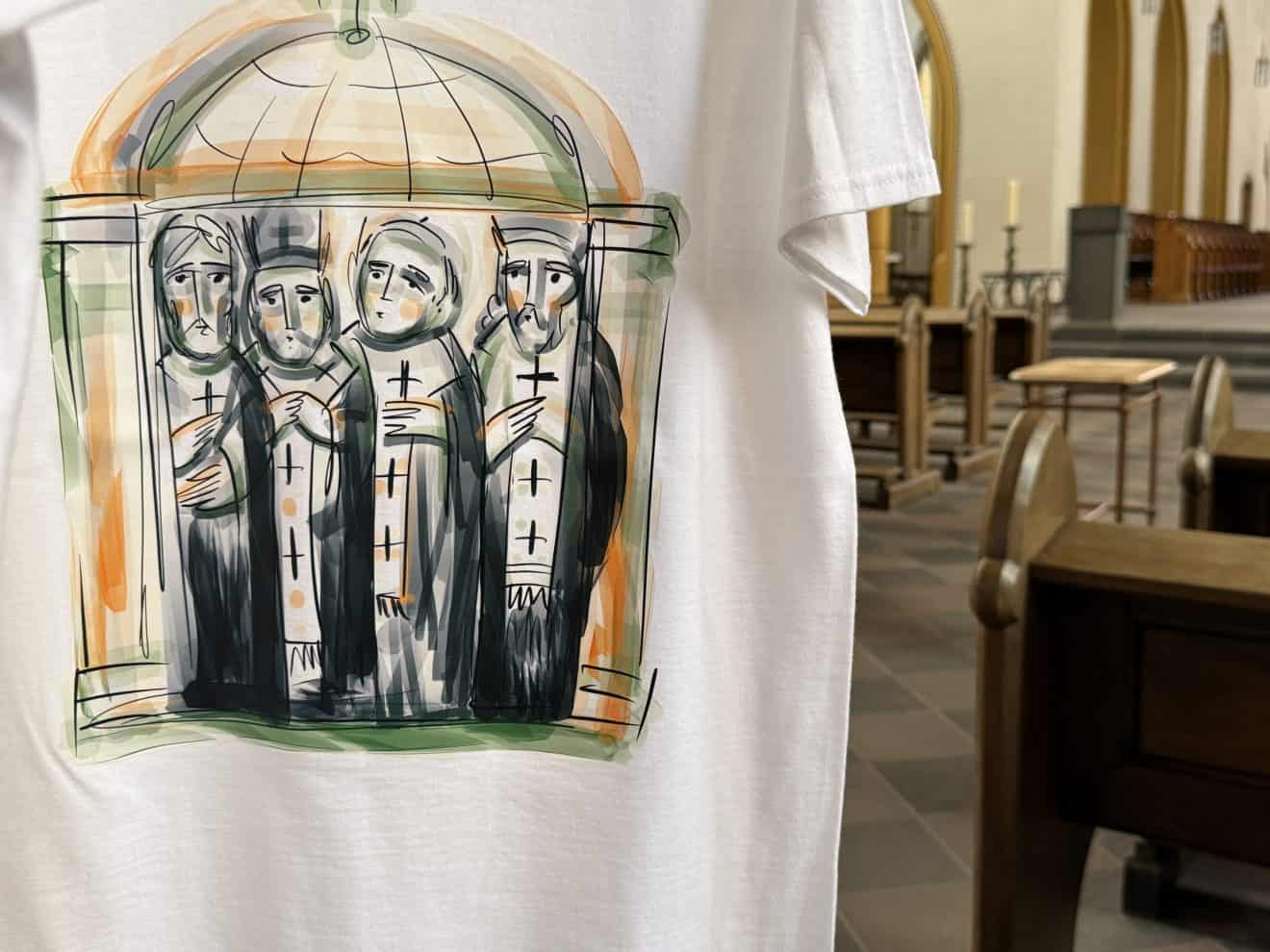 Sexueller Missbrauch: T-Shirts verdecken den Blick in die Trierer Jesuitenkirche